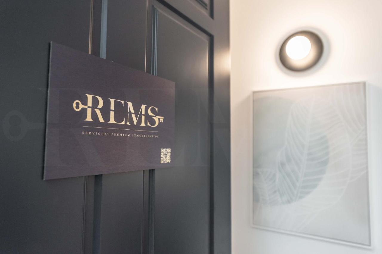 Penthouse Suite With Rooftop In The Heart Of Malaga By Rems Экстерьер фото